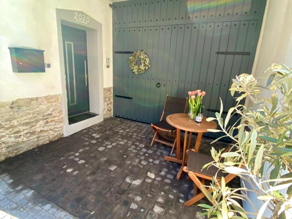 Ferienwohnung Zur Alten Schmiede Winningen Bagian luar foto