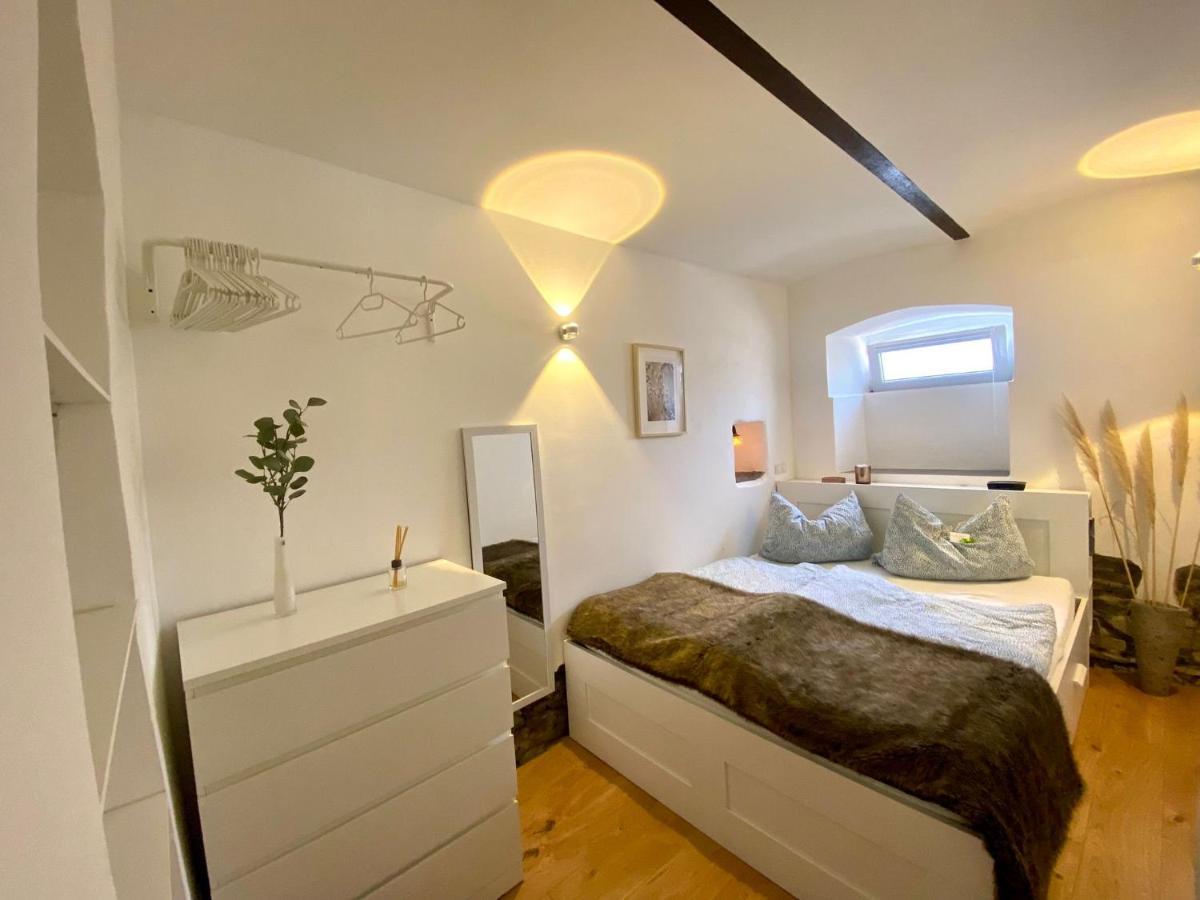 Ferienwohnung Zur Alten Schmiede Winningen Bagian luar foto